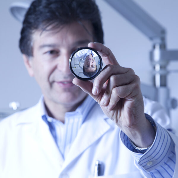 The Eye - Claudio Lottenberg - Oftalmologist of Lotten Eyes and President of Albert Einstein Hospital - for PEGN Magazine
